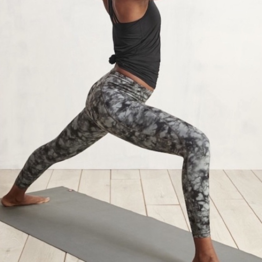Athleta Tie Dye Salutation Leggings